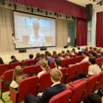 17 апреля 2024 года Амбассадоры Профессионалитета Ногинского колледжа провели Всероссийский классный час для учеников 9-ых классов